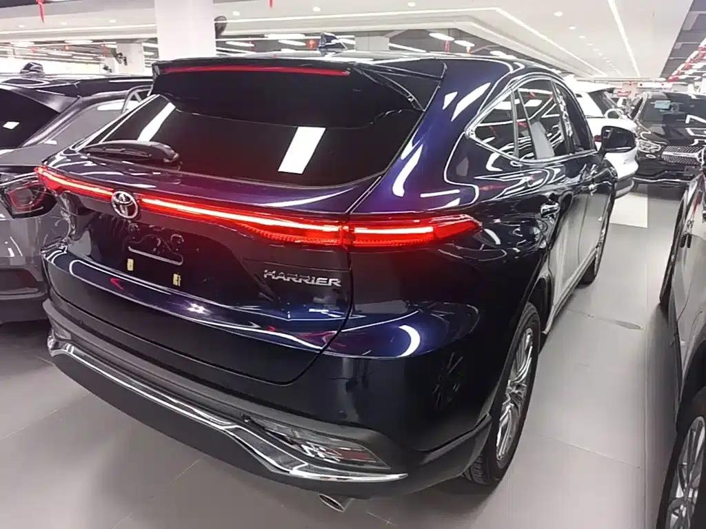 HARRIER 2023 2.0L CVT 2WD Premium Edition — миниатюра 7