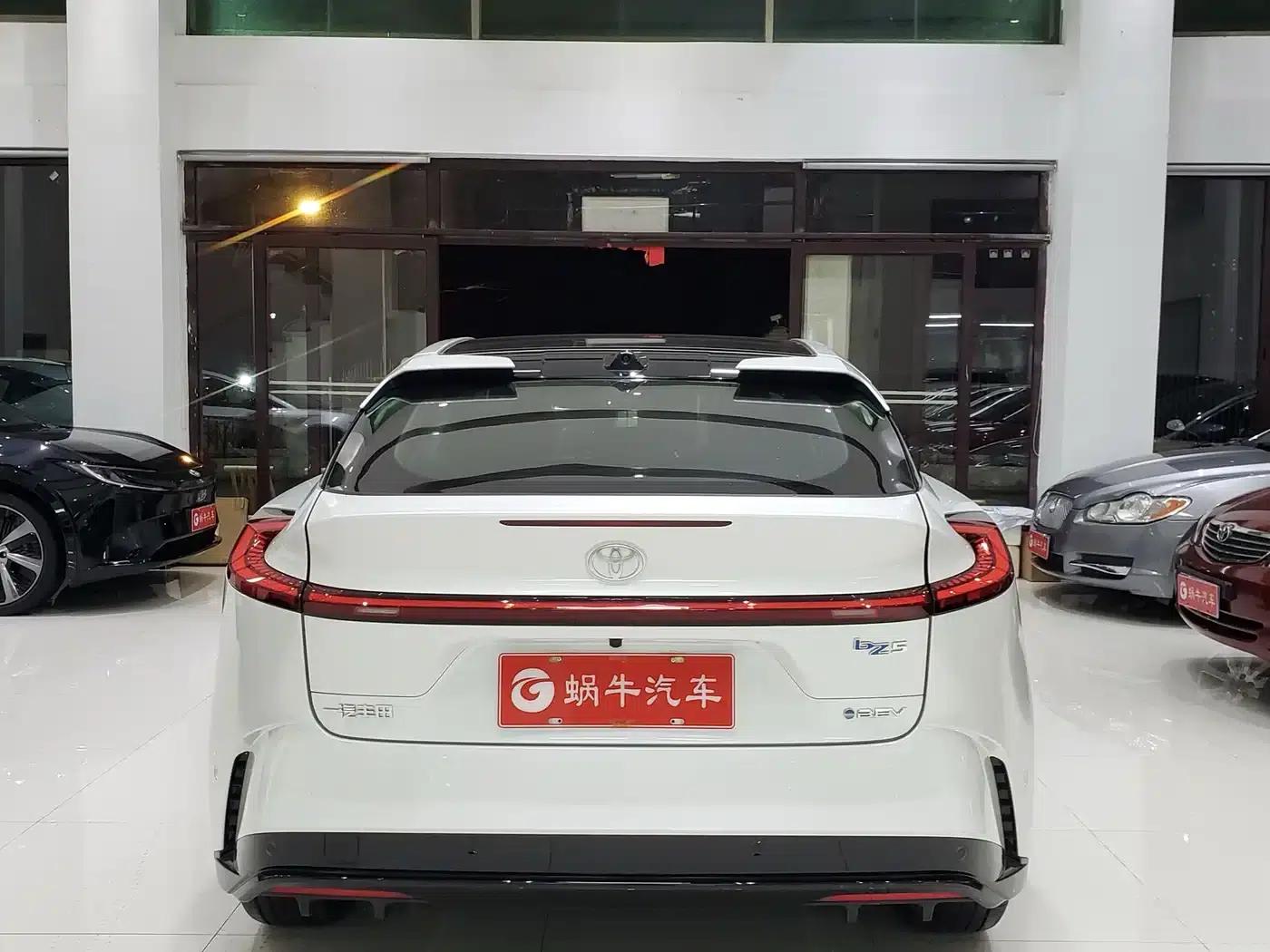 Toyota BZ5 2025 550 PRO Smart Edition — миниатюра 11
