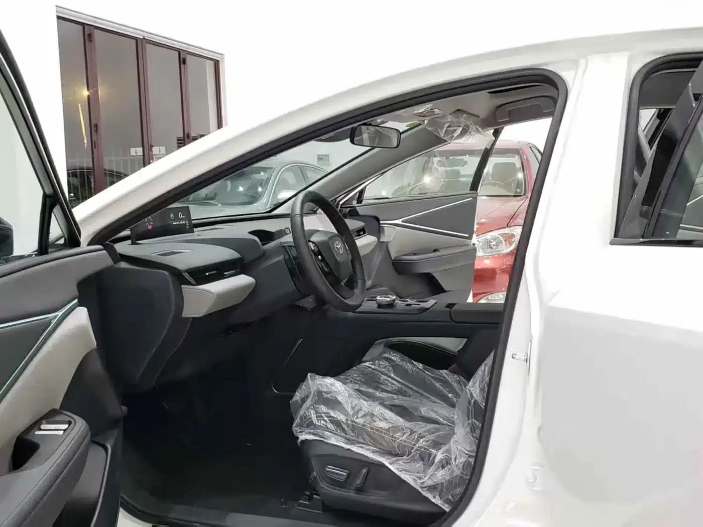 Toyota BZ5 2025 550 PRO Smart Edition — миниатюра 15