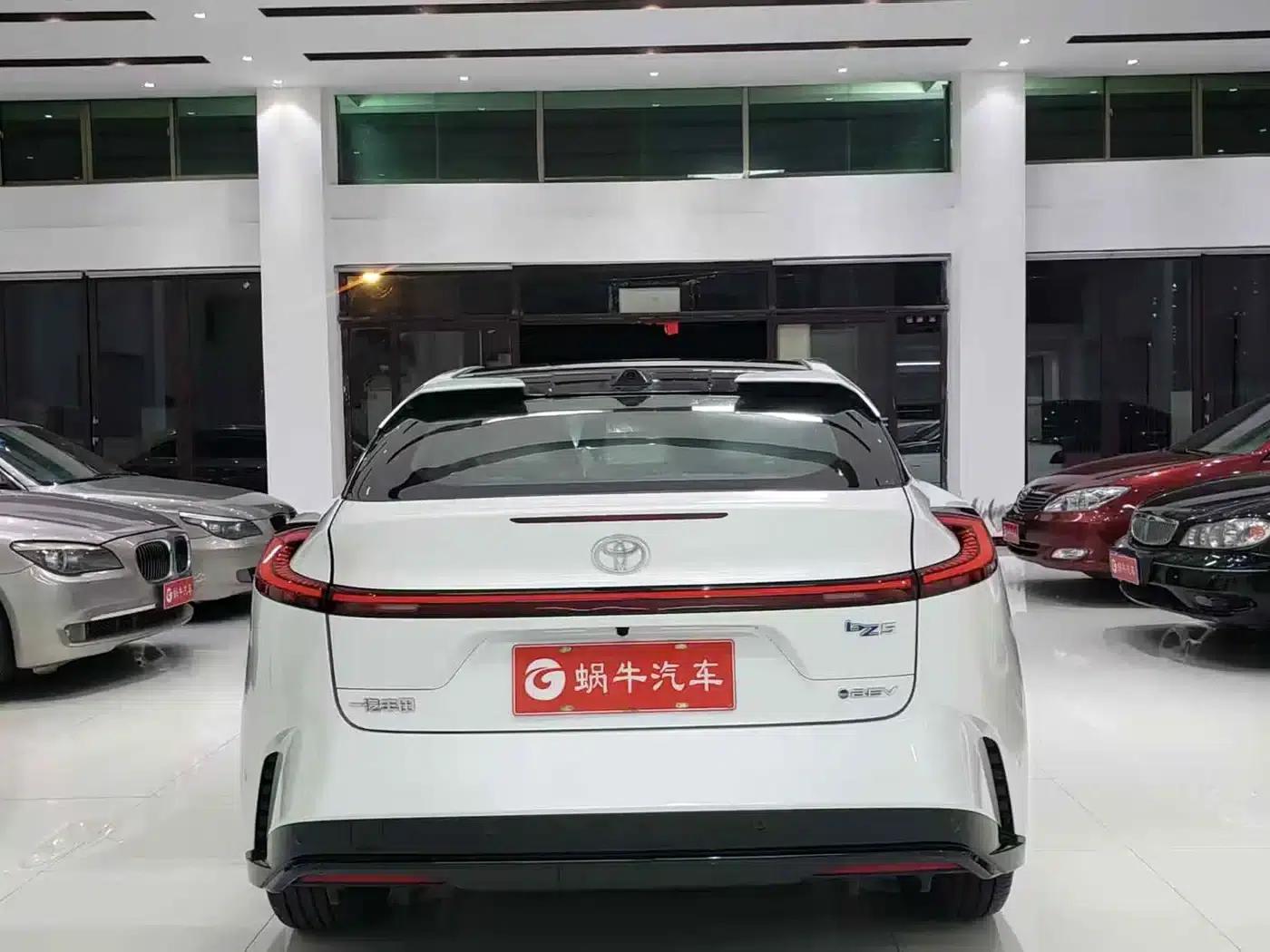 Toyota BZ5 2025 550 PRO Smart Edition — миниатюра 12