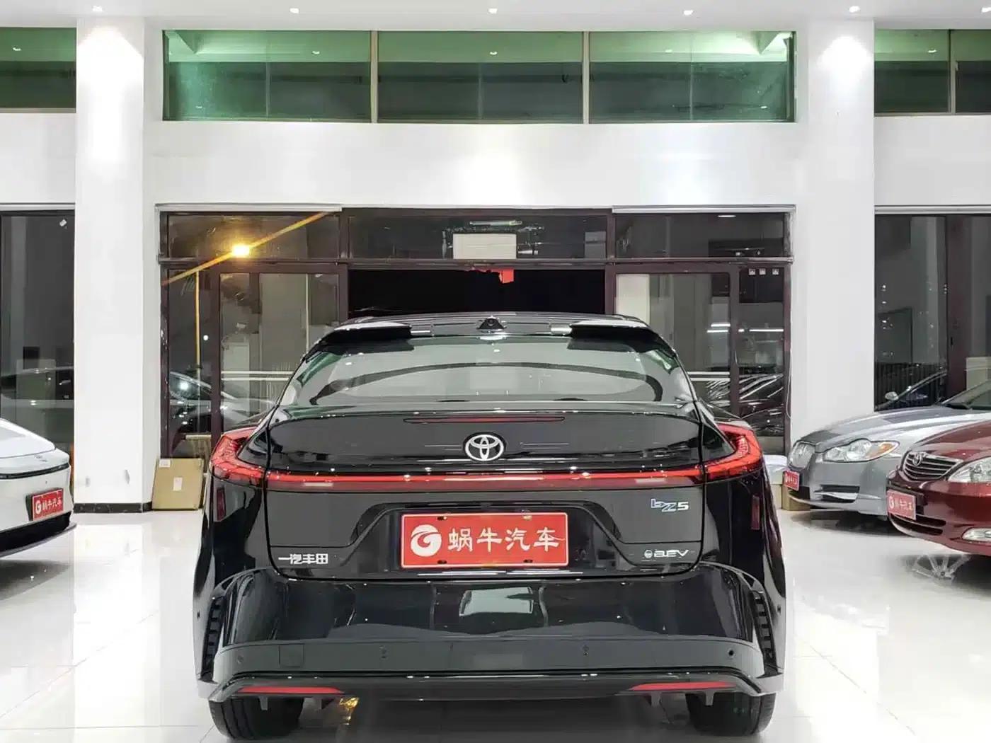 Toyota BZ5 2025 550 PRO Smart Edition — миниатюра 11