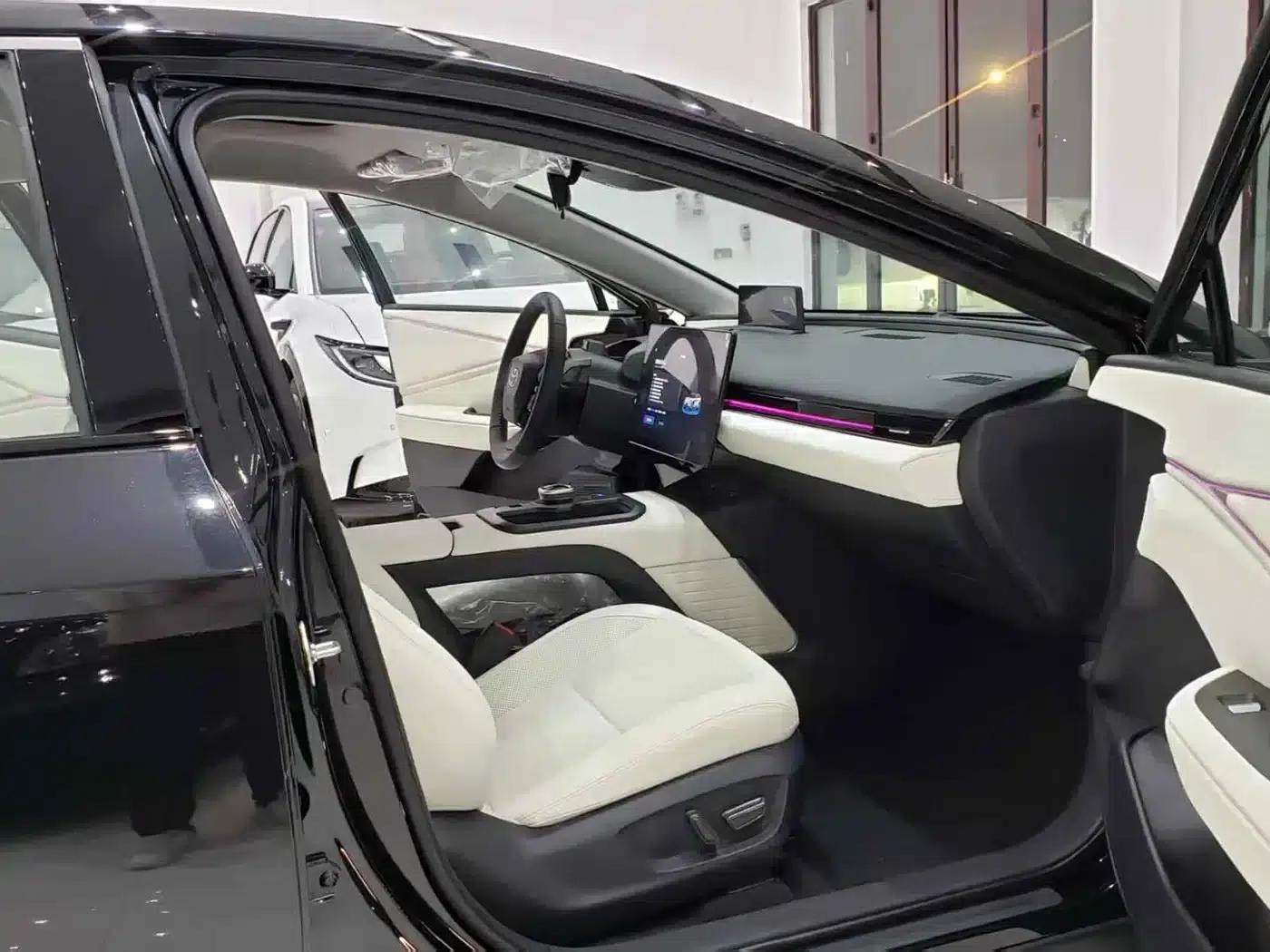 Toyota BZ5 2025 550 PRO Smart Edition — миниатюра 17