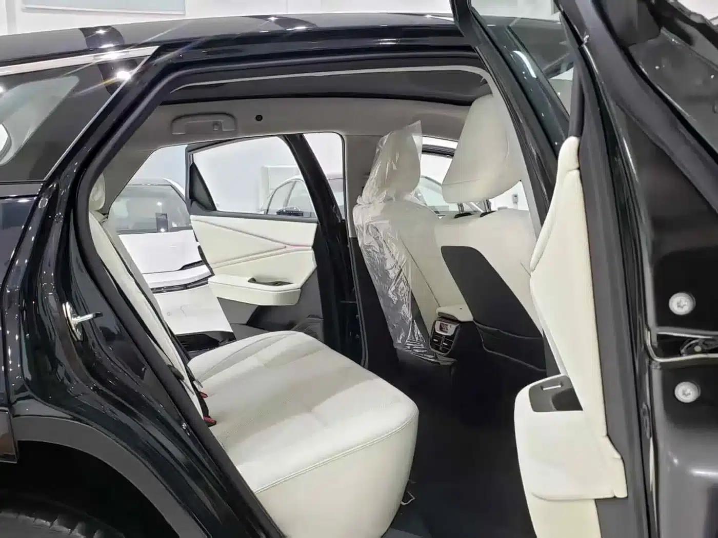 Toyota BZ5 2025 550 PRO Smart Edition — миниатюра 7