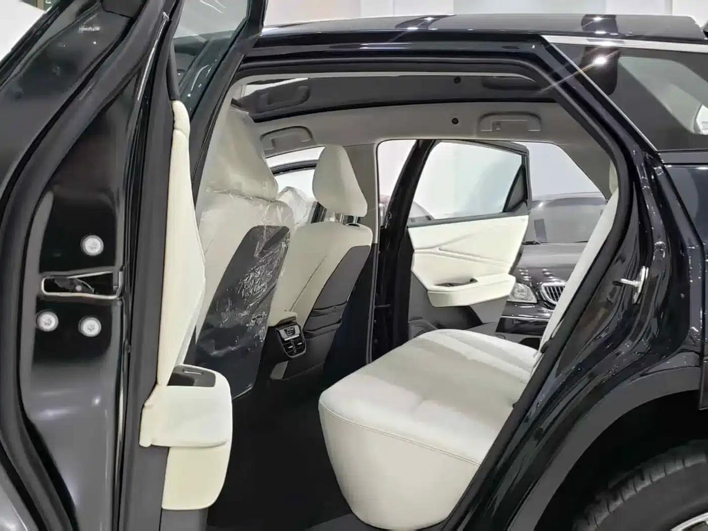 Toyota BZ5 2025 550 PRO Smart Edition — миниатюра 8