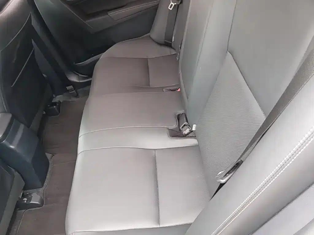Levin Hybrid E+ 2019 1.8PH V E-CVT Luxury Edition — миниатюра 17