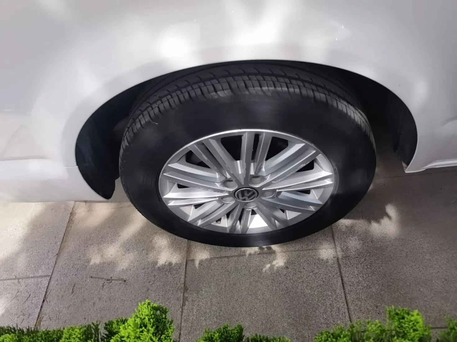Volkswagen Caravelle 2015 2.0 TSI Four-Wheel Drive Comfort Edition — миниатюра 11