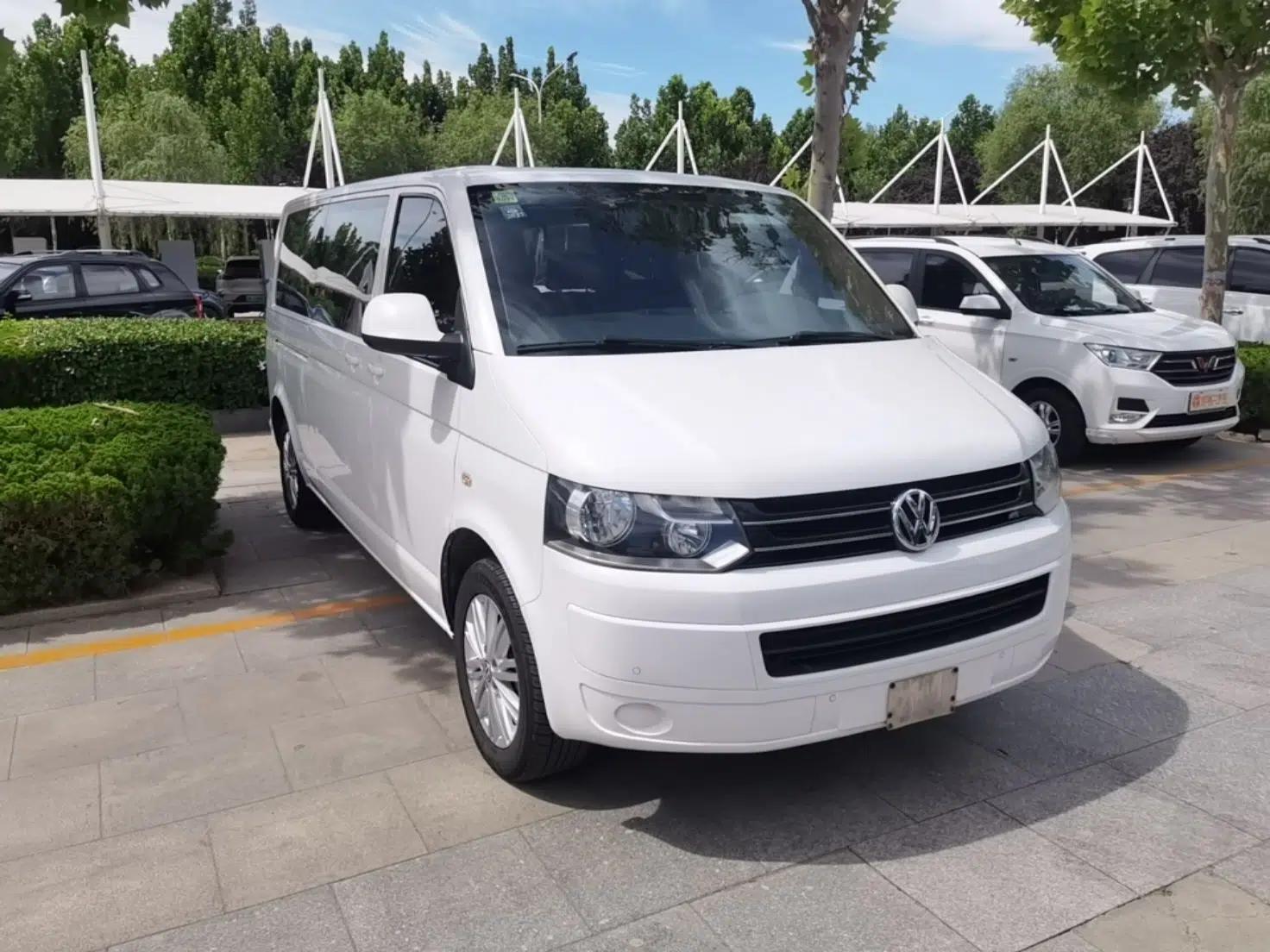 Volkswagen Caravelle 2015 2.0 TSI Four-Wheel Drive Comfort Edition — миниатюра 3