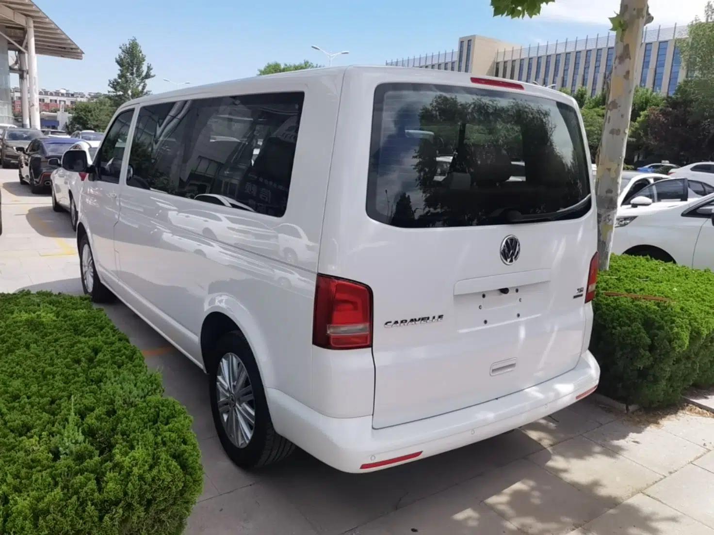 Volkswagen Caravelle 2015 2.0 TSI Four-Wheel Drive Comfort Edition — миниатюра 4