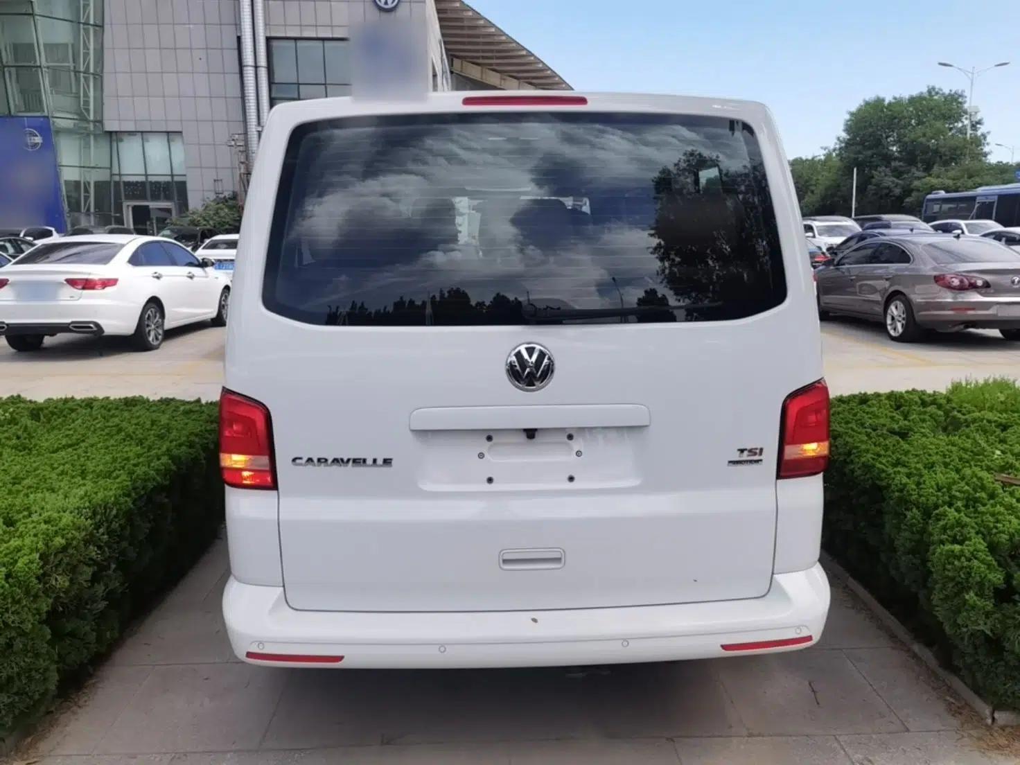 Volkswagen Caravelle 2015 2.0 TSI Four-Wheel Drive Comfort Edition — миниатюра 5