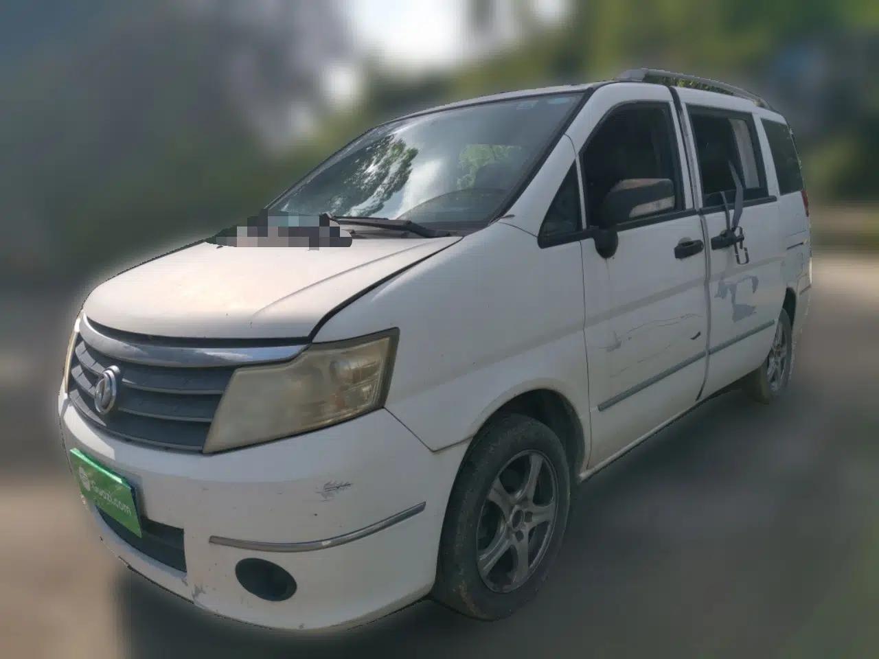 Dongfeng Shuaike 2013 Facelift 1.5L Manual Luxury 7-Seater China IV Standard — миниатюра 1