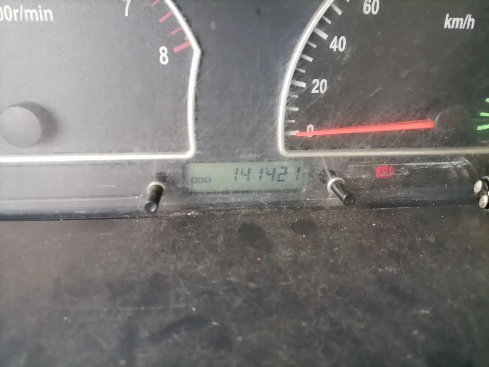 Dongfeng Shuaike 2013 Facelift 1.5L Manual Luxury 7-Seater China IV Standard — миниатюра 12