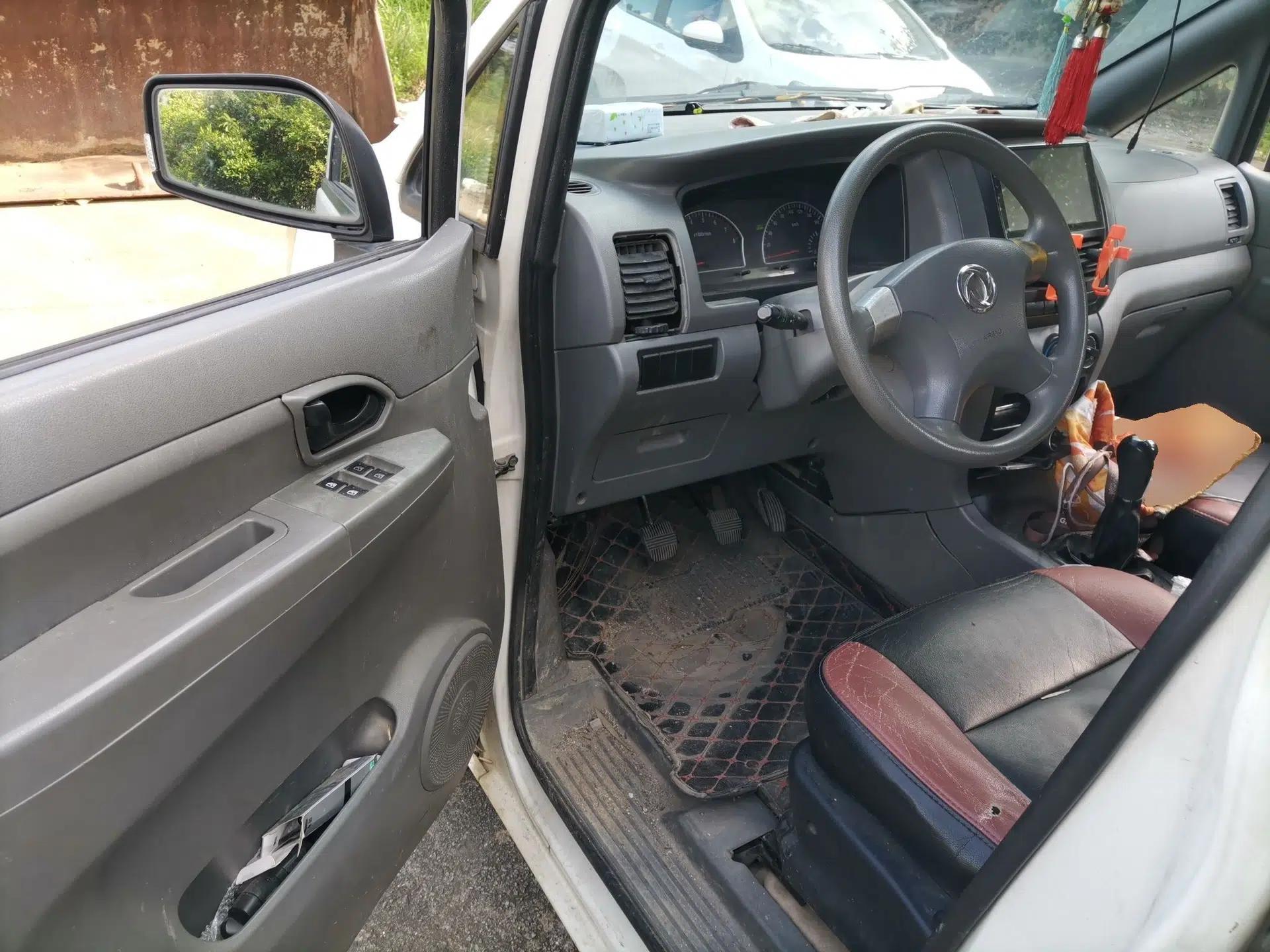 Dongfeng Shuaike 2013 Facelift 1.5L Manual Luxury 7-Seater China IV Standard — миниатюра 16