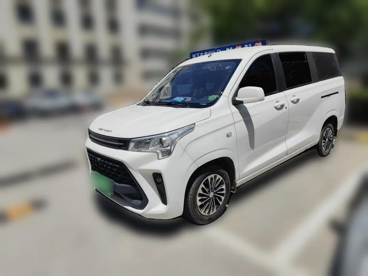 Dongfeng Fengon 380 2022 1.5L Comfort-Class Passenger Vehicle (Spiral Spring) – 5 Seats — миниатюра 1