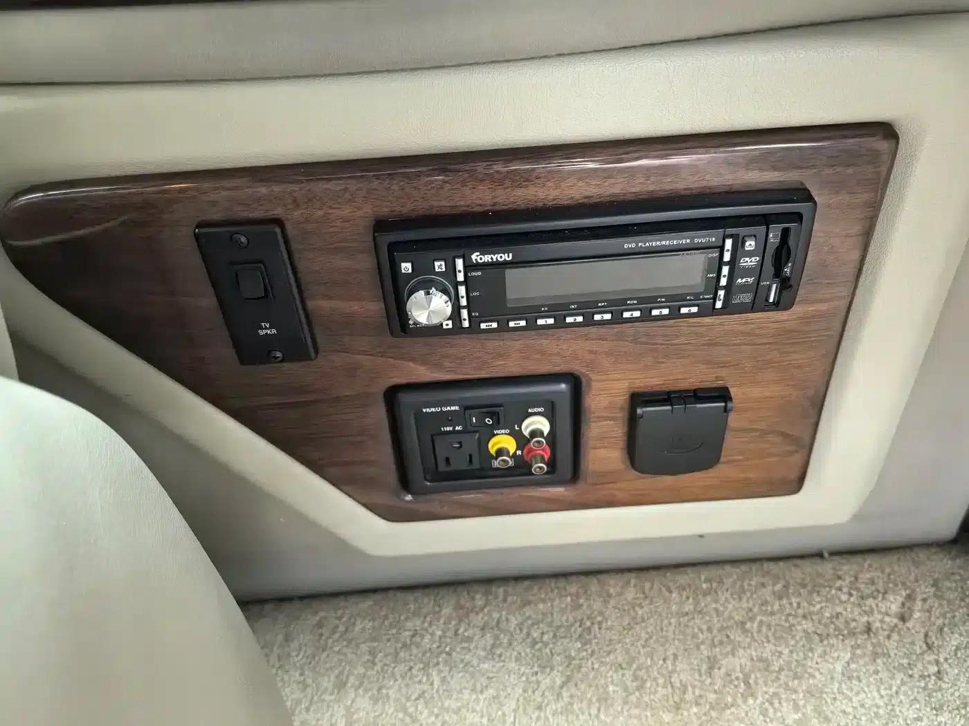 2009 SAVANA 5.3L Automatic — миниатюра 12