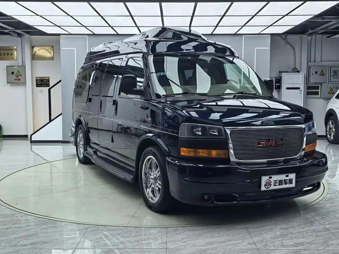2009 SAVANA 5.3L Automatic — миниатюра 3
