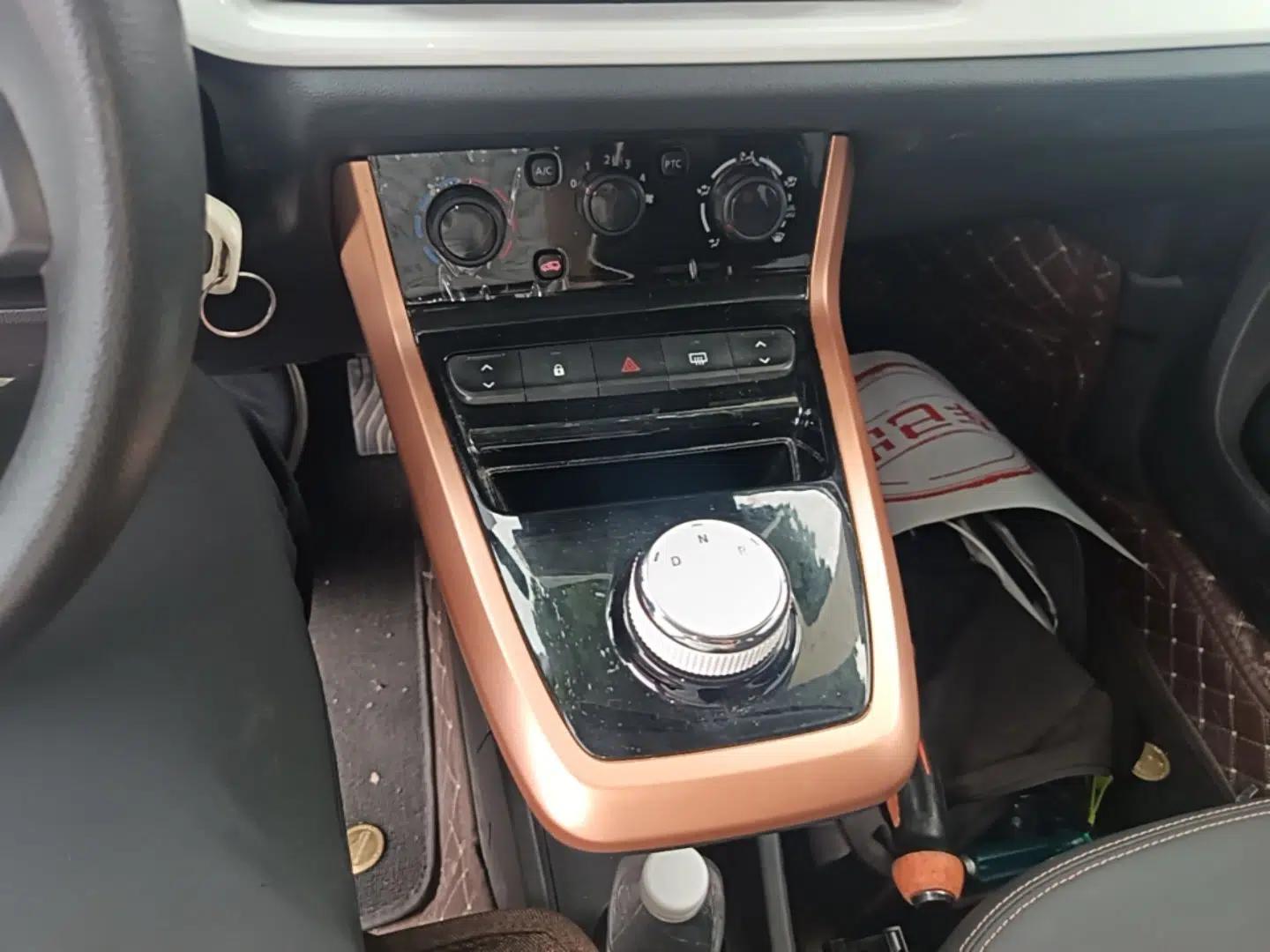 Dongfeng NAMMI BOX 2022 Revised Light Wind Edition 201 km Standard Version — миниатюра 16
