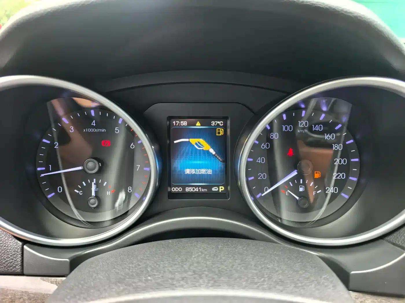 Haval H8 2015 2.0T 2WD Elite — миниатюра 14