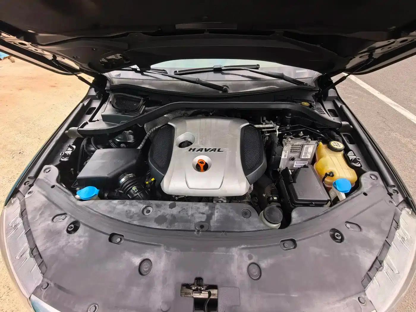 Haval H8 2015 2.0T 2WD Elite — миниатюра 15