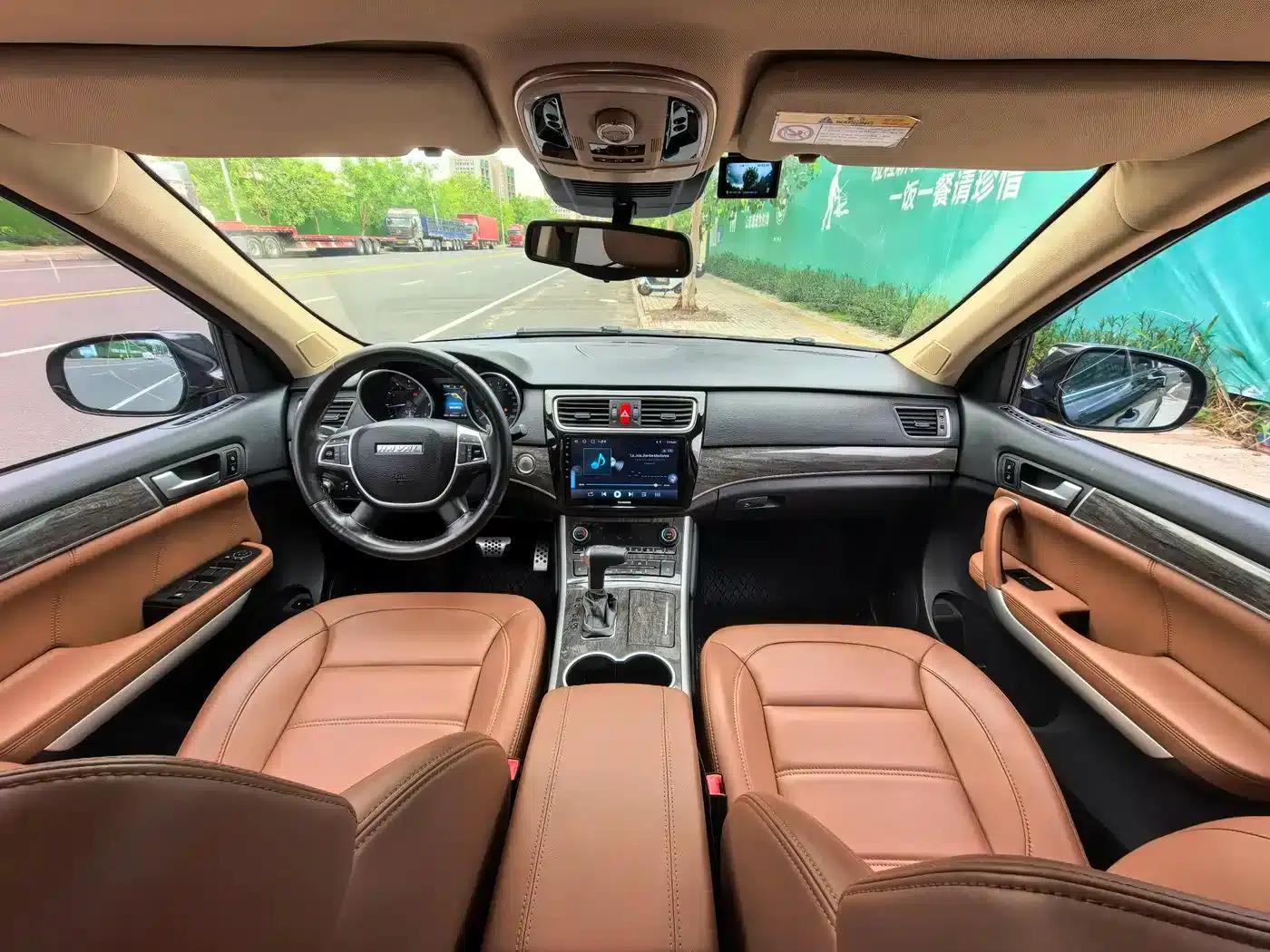 Haval H8 2015 2.0T 2WD Elite — миниатюра 9