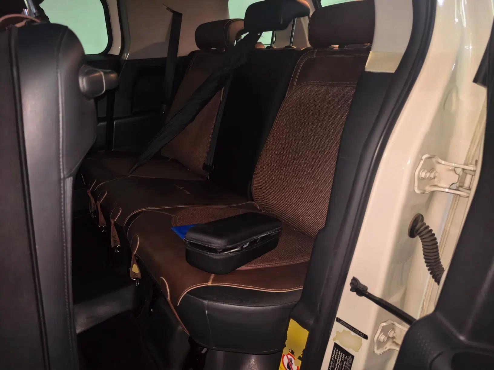 Toyota FJ Cruiser — миниатюра 17