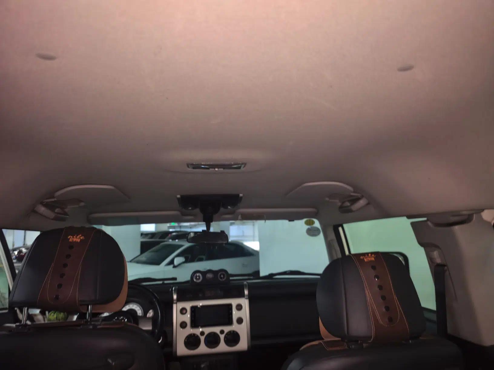 Toyota FJ Cruiser — миниатюра 18