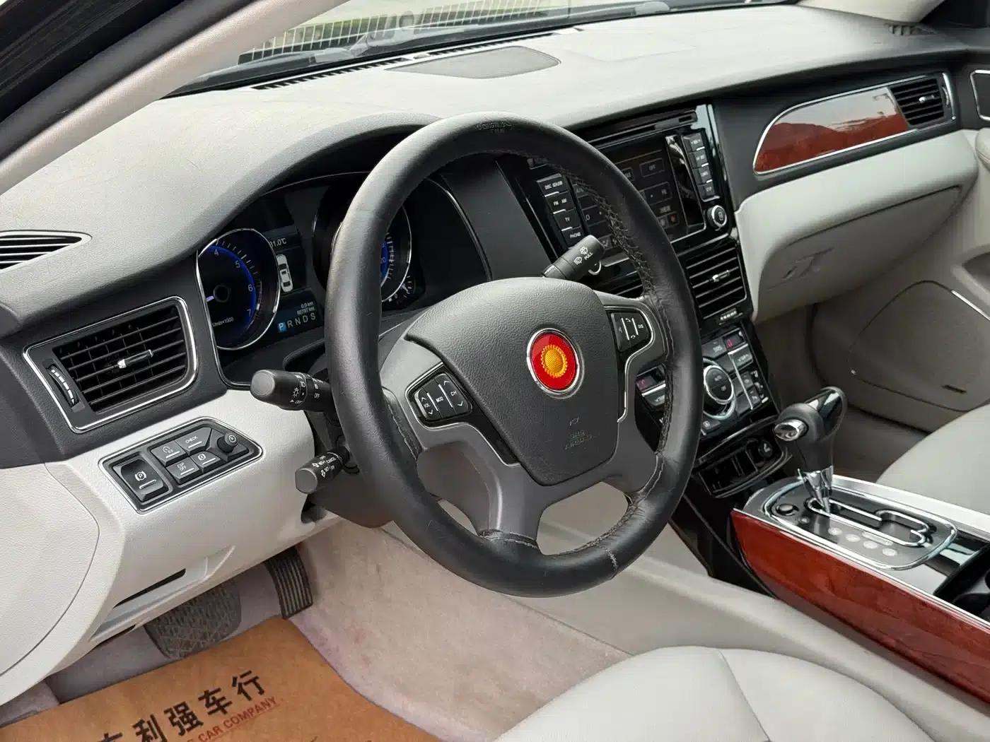 Hongqi H7 2015 2.0T Luxury Edition — миниатюра 6