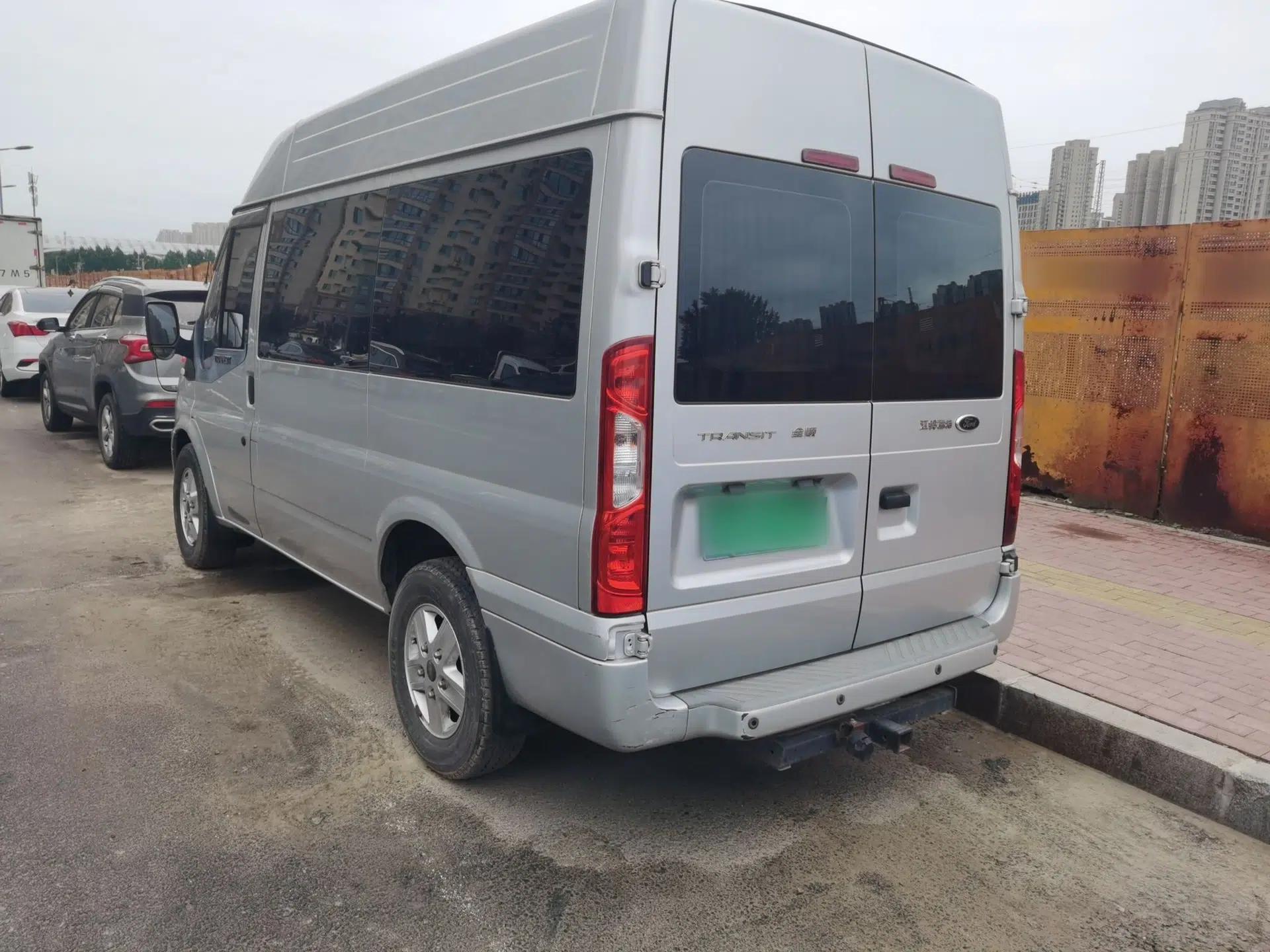 Ford Transit Custom 2019 2.2T Multi-Function Short Wheelbase Mid-Roof 6-Seater China VI — миниатюра 4