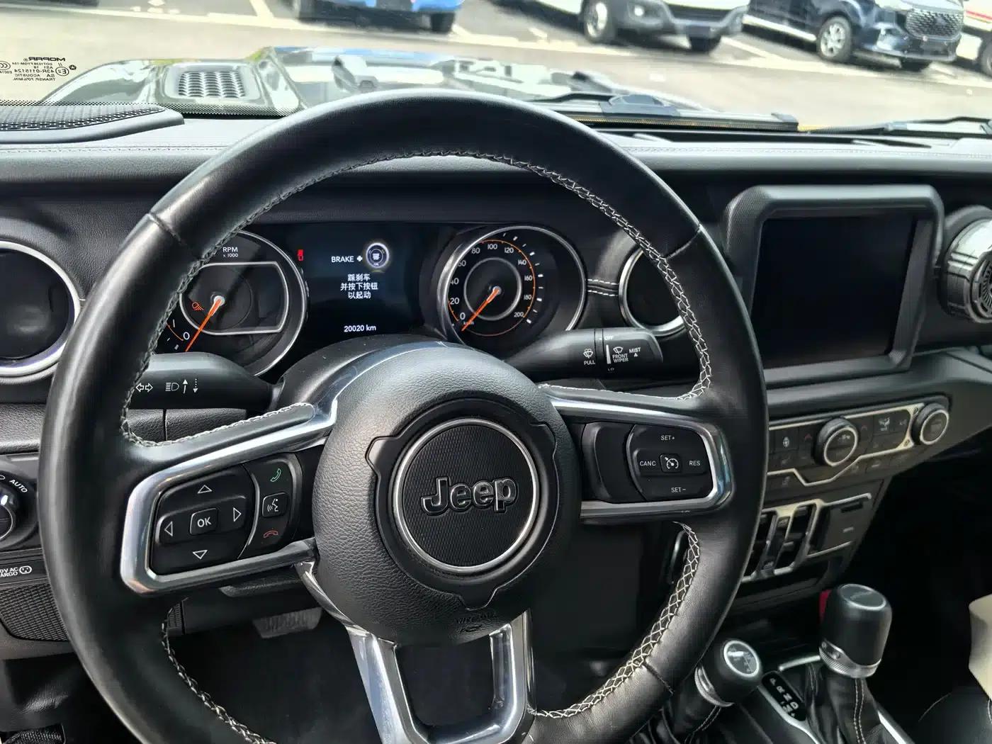 Gladiator 2022 3.6L First Edition — миниатюра 6