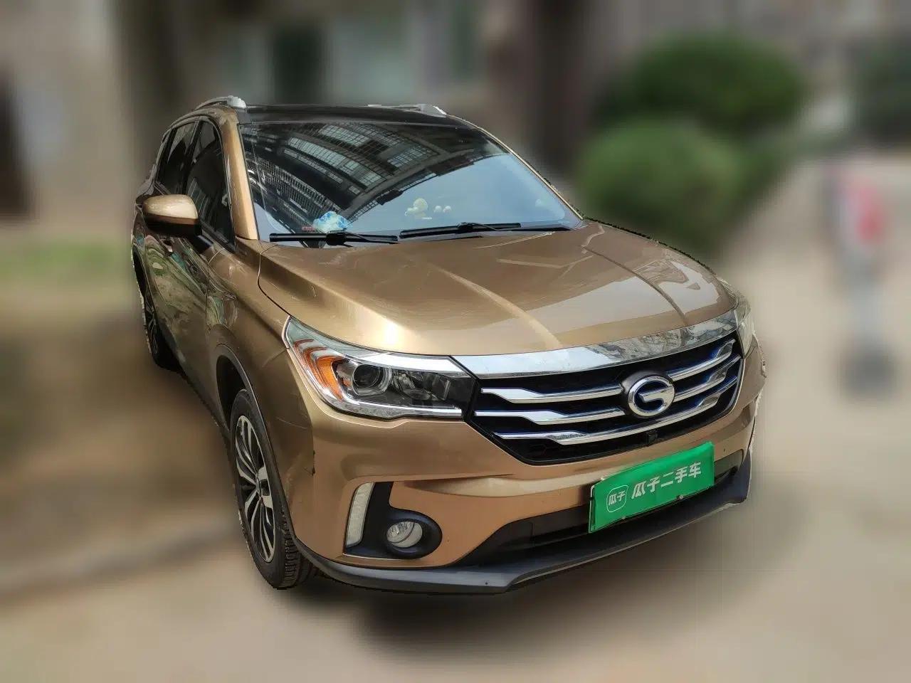 GAC Trumpchi GS4 New Energy 2017 1.5L PHEV Deluxe Edition — миниатюра 3