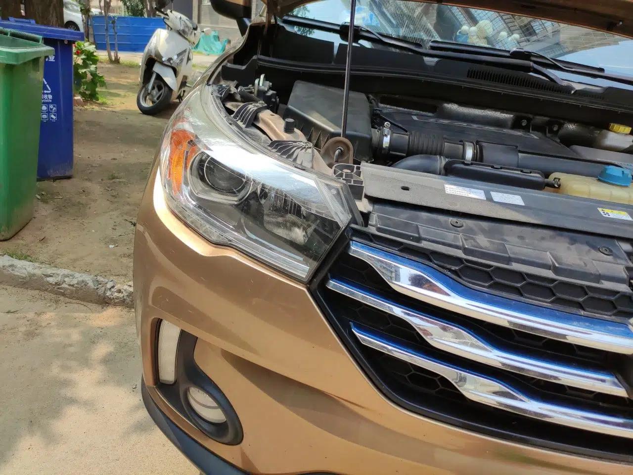 GAC Trumpchi GS4 New Energy 2017 1.5L PHEV Deluxe Edition — миниатюра 7