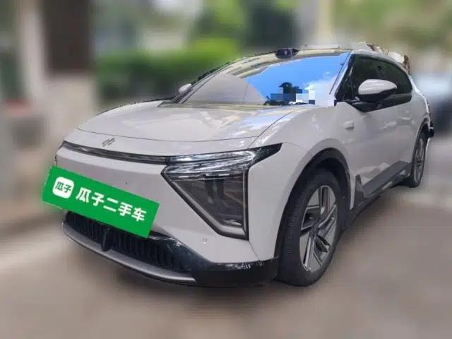 HiPhi Y 2023 810 km Long-Range Version