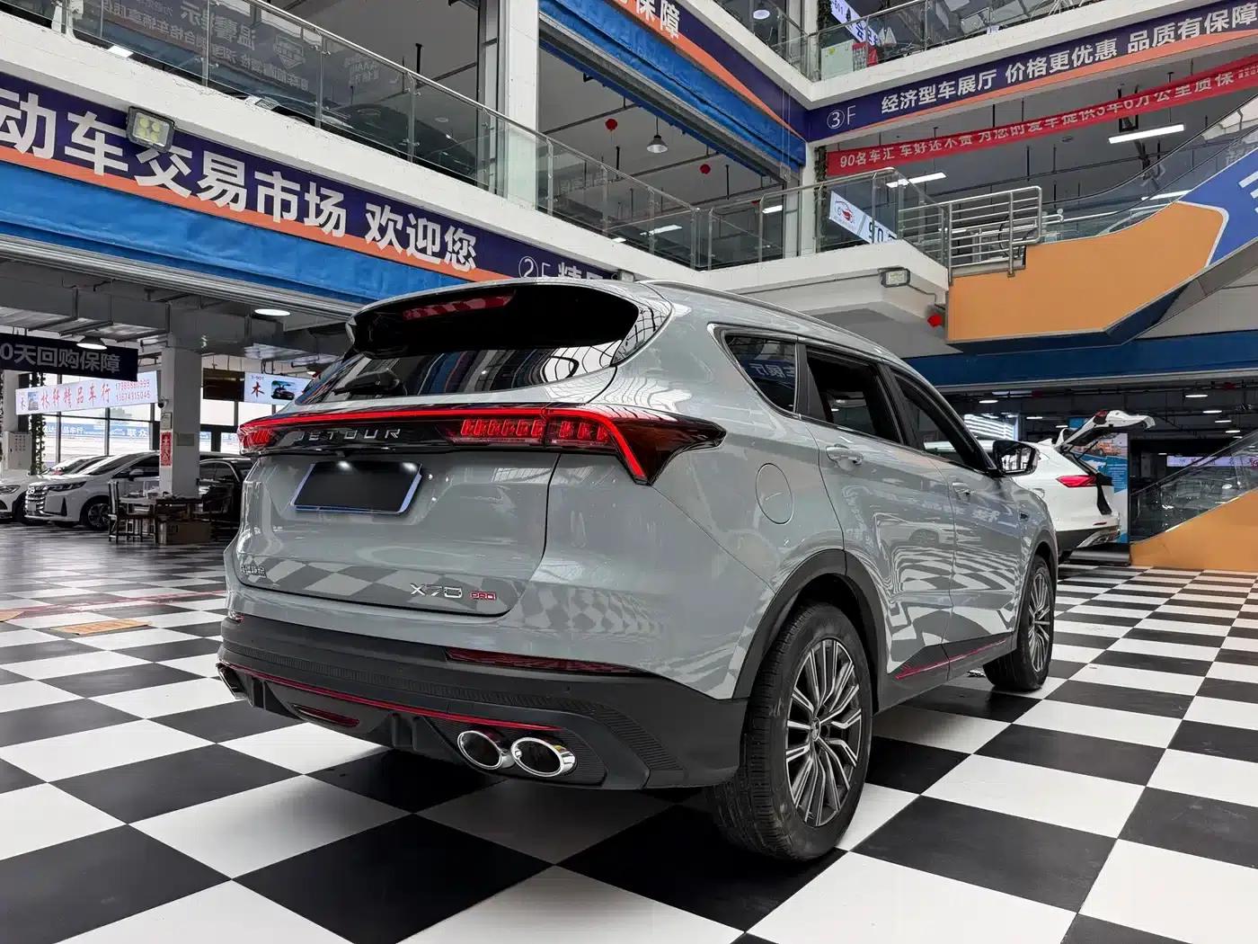 Jetour X70 PRO 2023 1.5T DCT Comfort Edition 5-seater — миниатюра 16