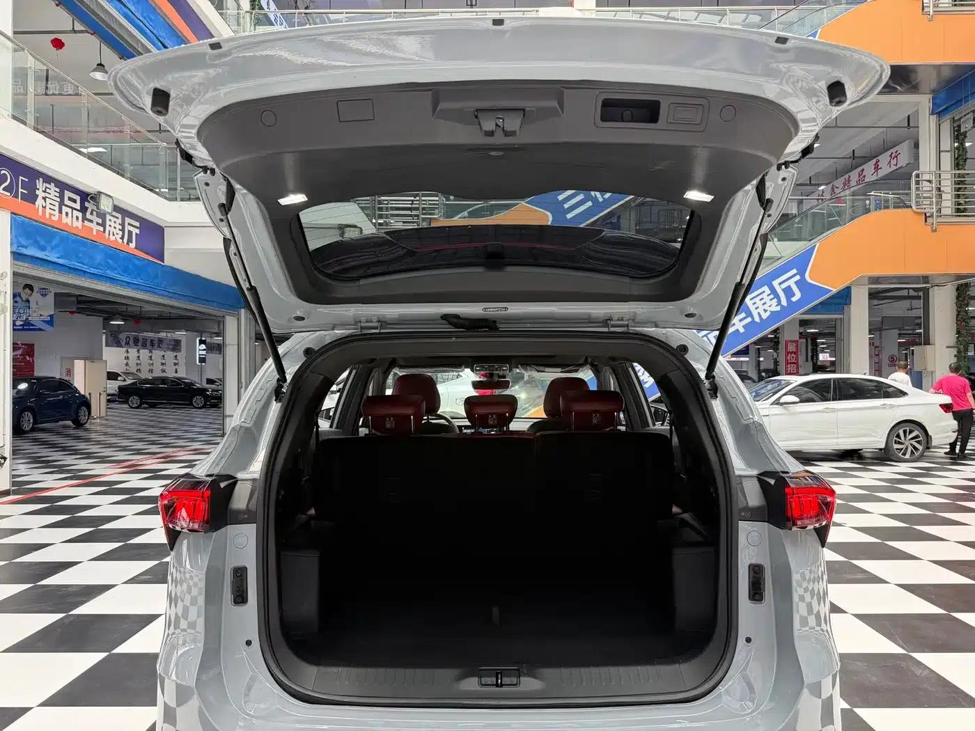 Jetour X70 PRO 2023 1.5T DCT Comfort Edition 5-seater — миниатюра 20