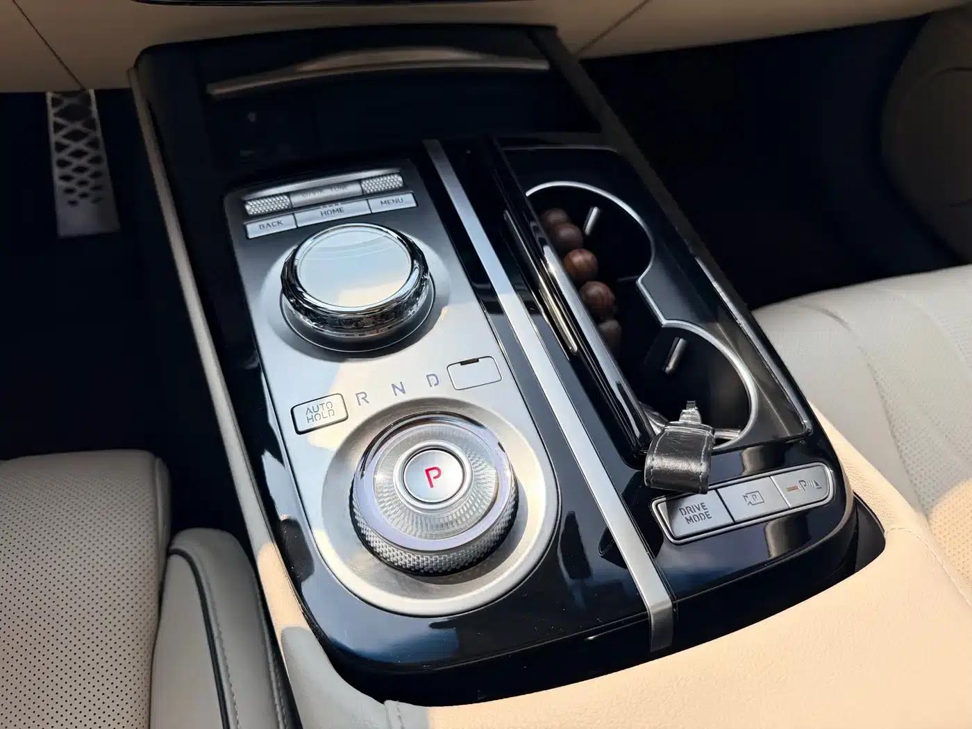 Genesis G80 2023 2.5T Rear-Wheel Drive Luxury Edition — миниатюра 15