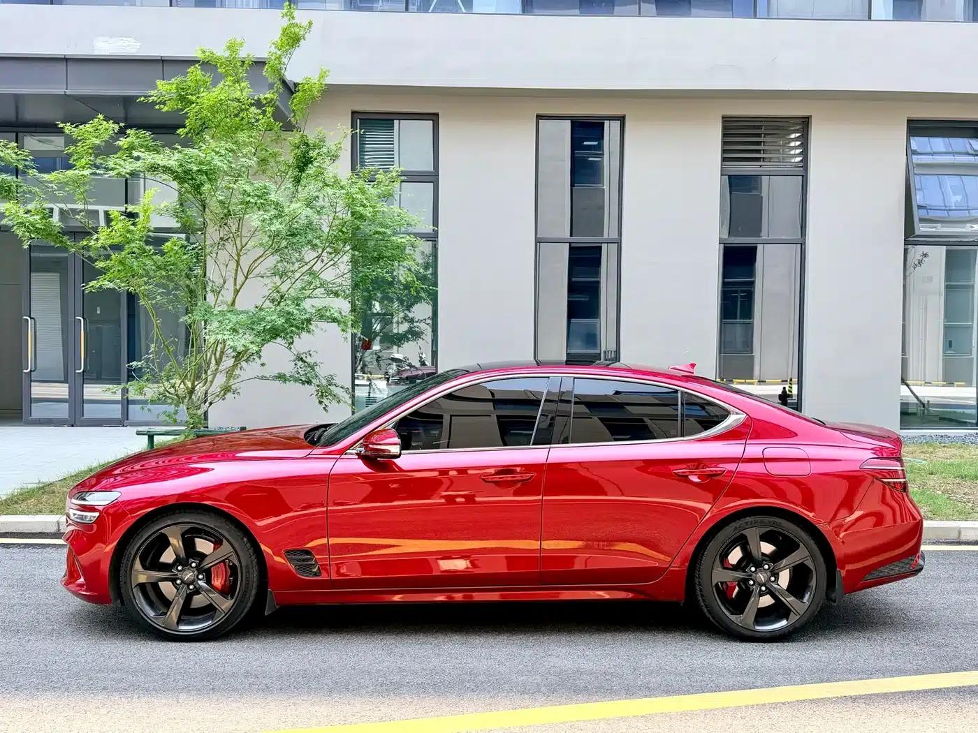 Genesis G70 2023 2.0T Rear-Wheel Drive Luxury Edition — миниатюра 3