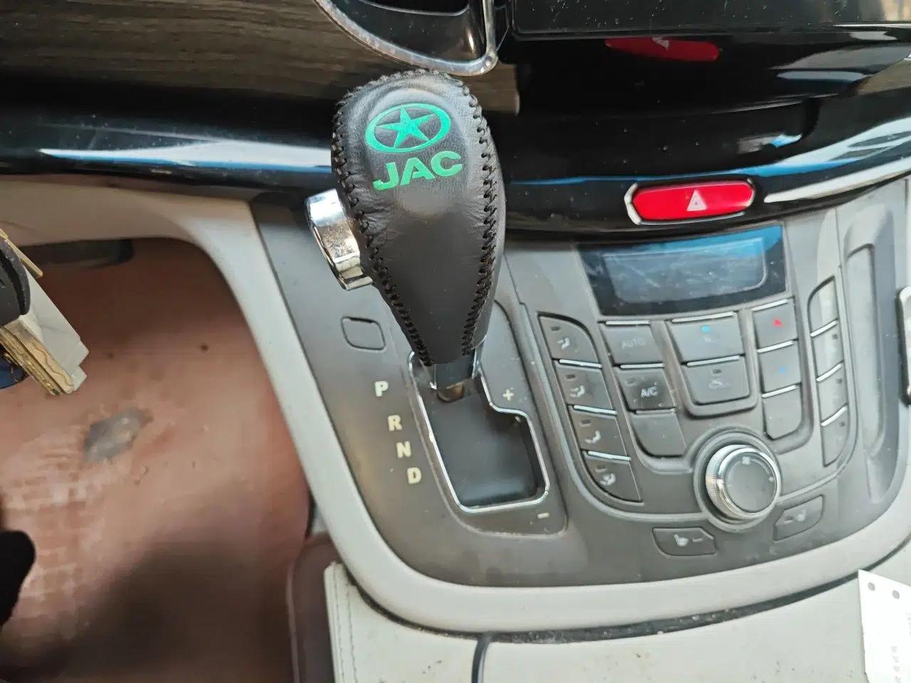 JAC Group Refine M5 2013 2.0T Gasoline Automatic Business Edition — миниатюра 14