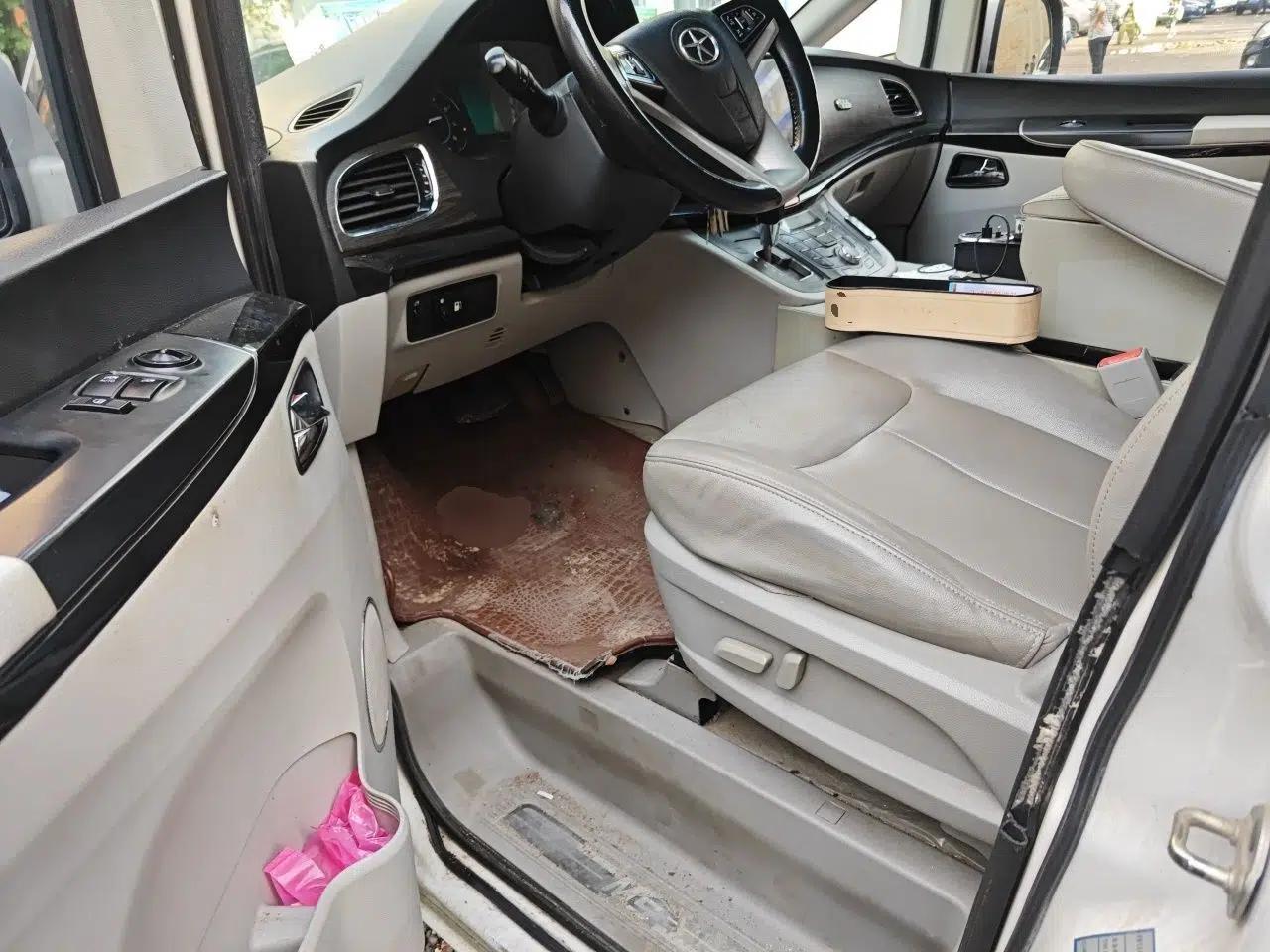 JAC Group Refine M5 2013 2.0T Gasoline Automatic Business Edition — миниатюра 16