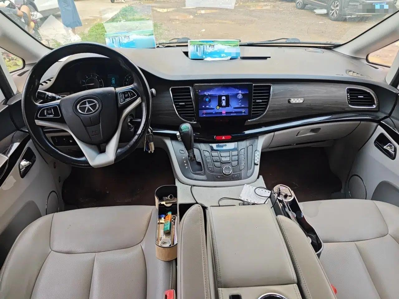 JAC Group Refine M5 2013 2.0T Gasoline Automatic Business Edition — миниатюра 9