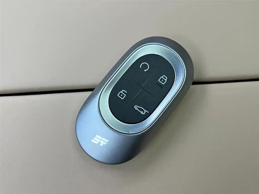 Jetour Mountain & Sea L7 PLUS 2026 Model 220km Flagship Edition 7-Seater — миниатюра 20