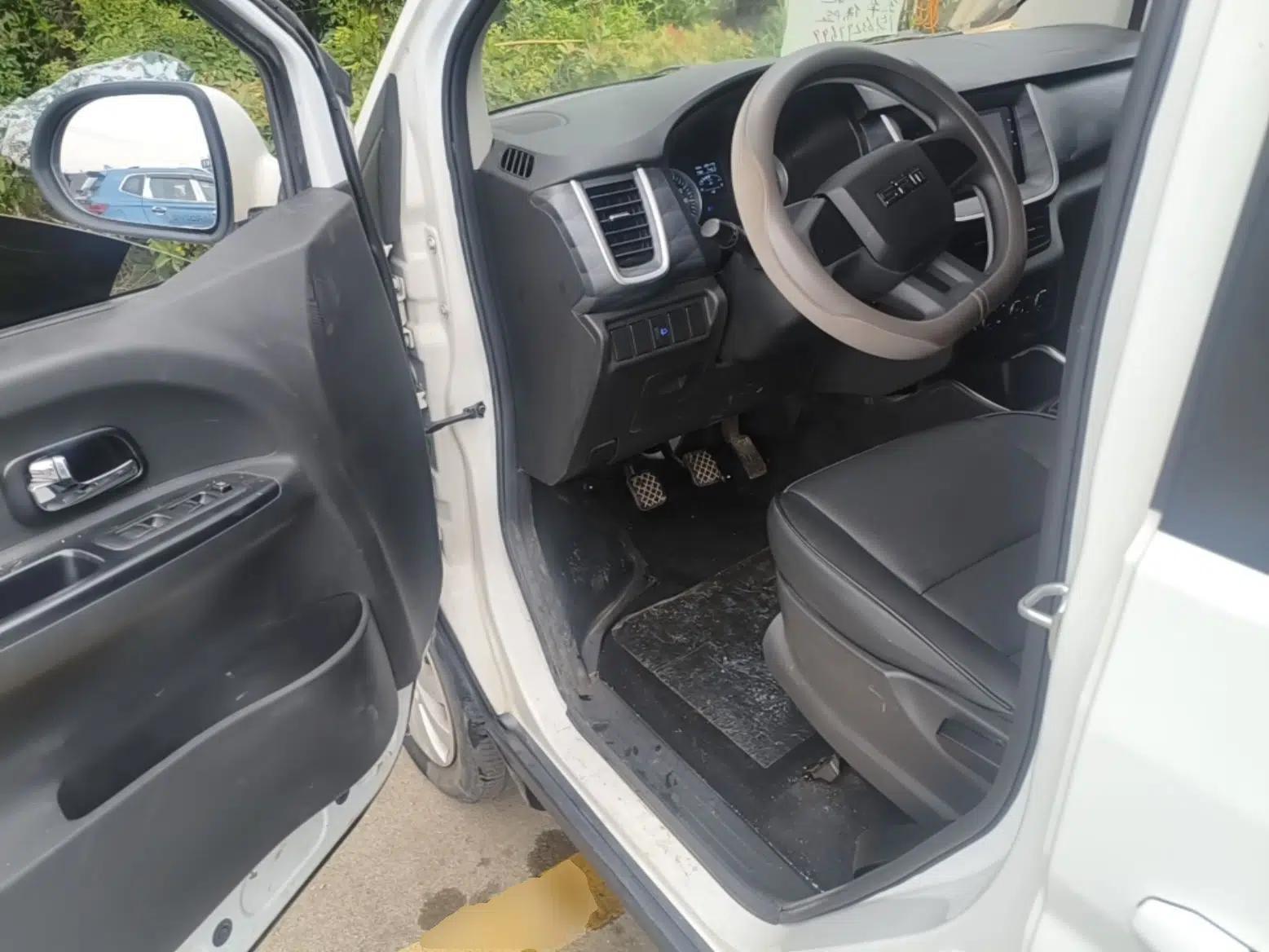 Jinbei Gold Hiace M Classic 2023 1.5L Travel Lion Passenger Vehicle 5/6/7 Seats — миниатюра 18