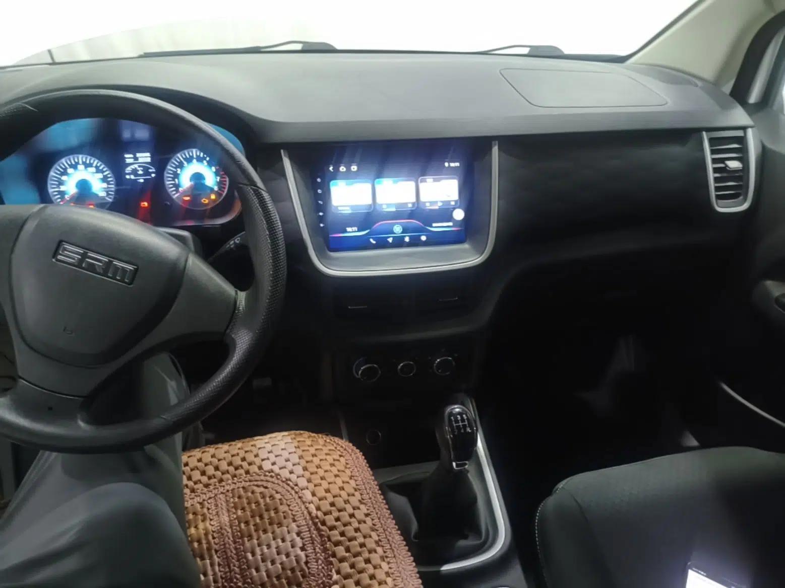 Jinbei Gold Hiace M Classic 2023 1.6L Engineering Lion Van 2 Seats — миниатюра 12