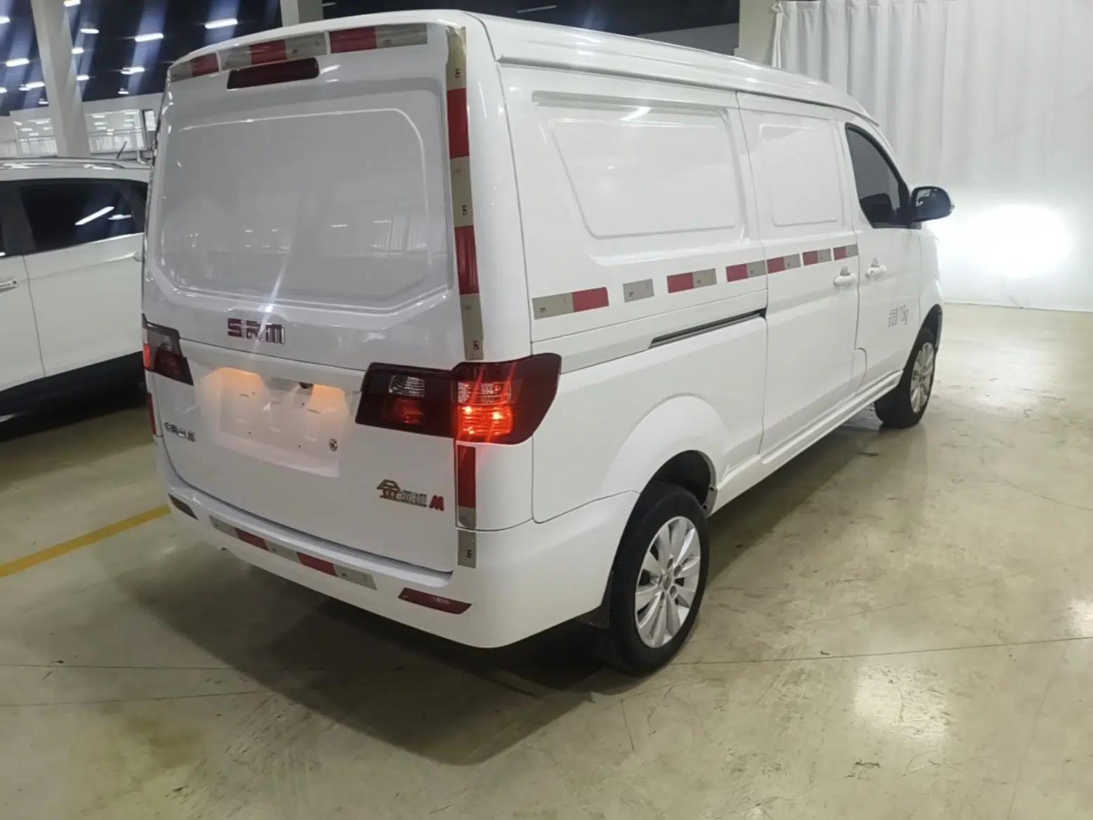 Jinbei Gold Hiace M Classic 2023 1.6L Engineering Lion Van 2 Seats — миниатюра 6