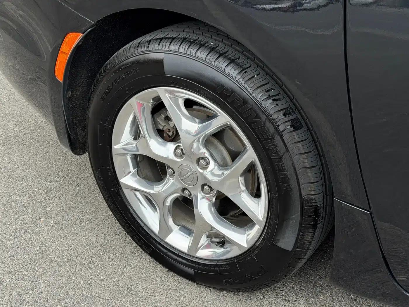 2017 Chrysler Grand Voyager (Imported) 3.6L Premium Edition — миниатюра 16