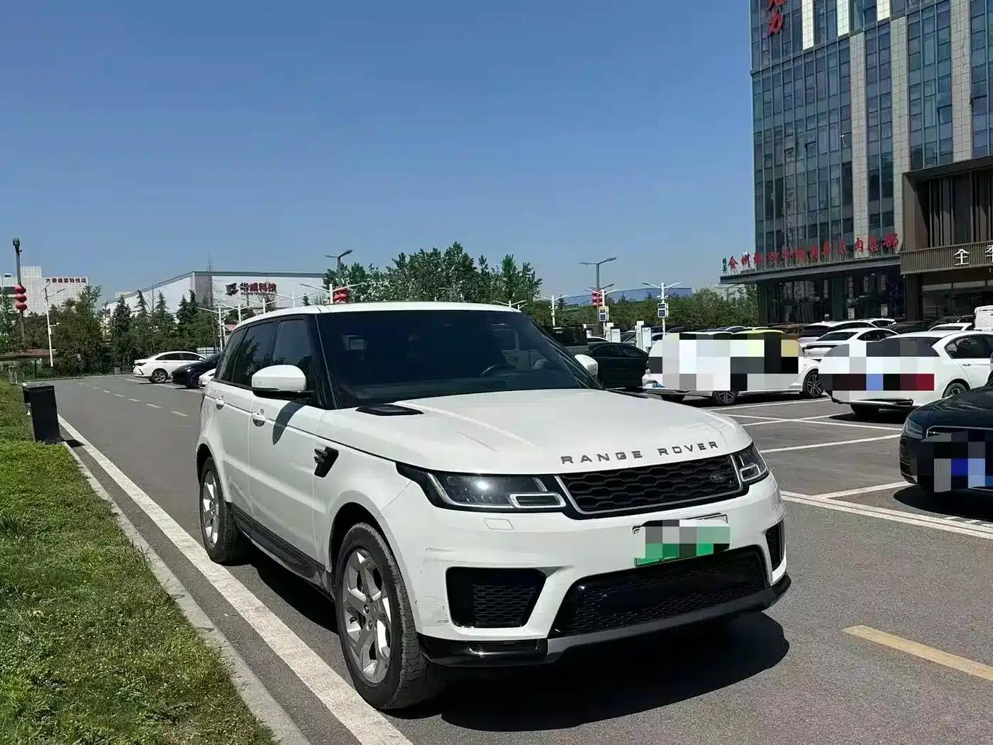 Range Rover Sport Hybrid 2018 P400e — миниатюра 3