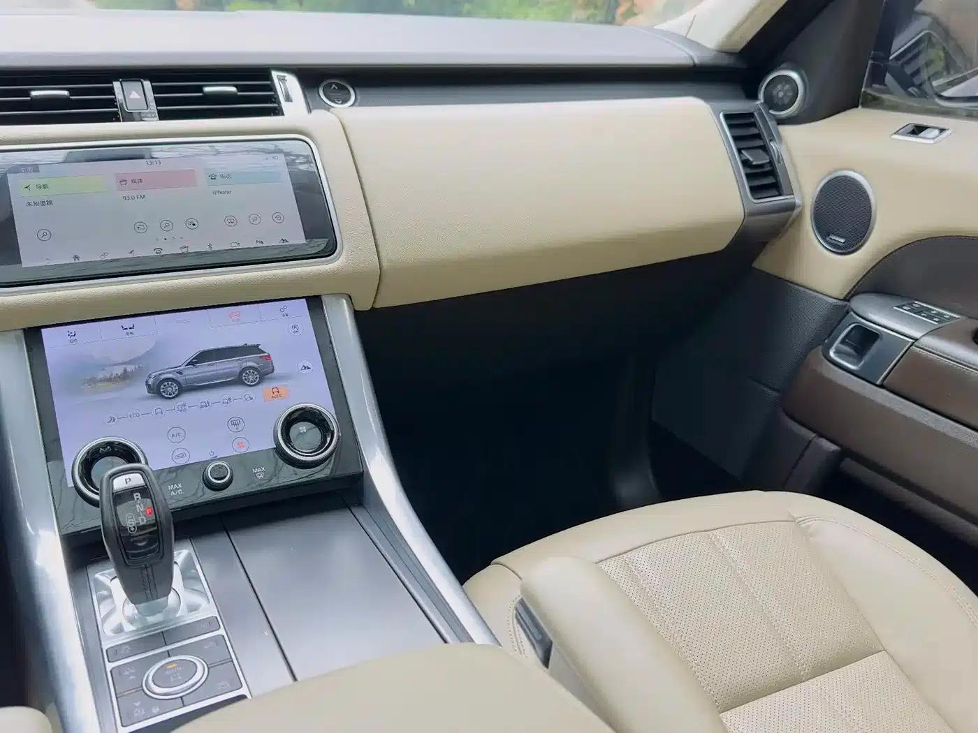 Range Rover Sport Hybrid 2021 P400e SE — миниатюра 12