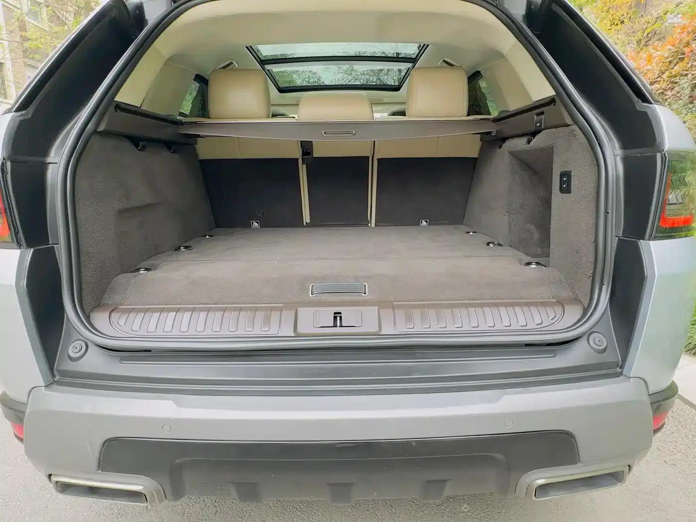 Range Rover Sport Hybrid 2021 P400e SE — миниатюра 18