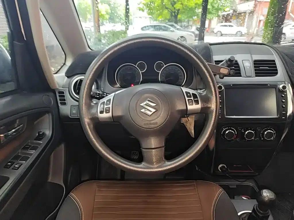 2013 Tianyu SX4 1.6L Manual Cool Edition — миниатюра 11