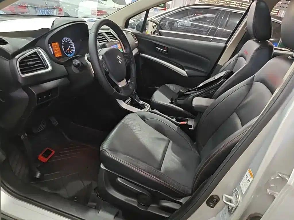 2014 Vitara 1.6L CVT 4WD Premium — миниатюра 15