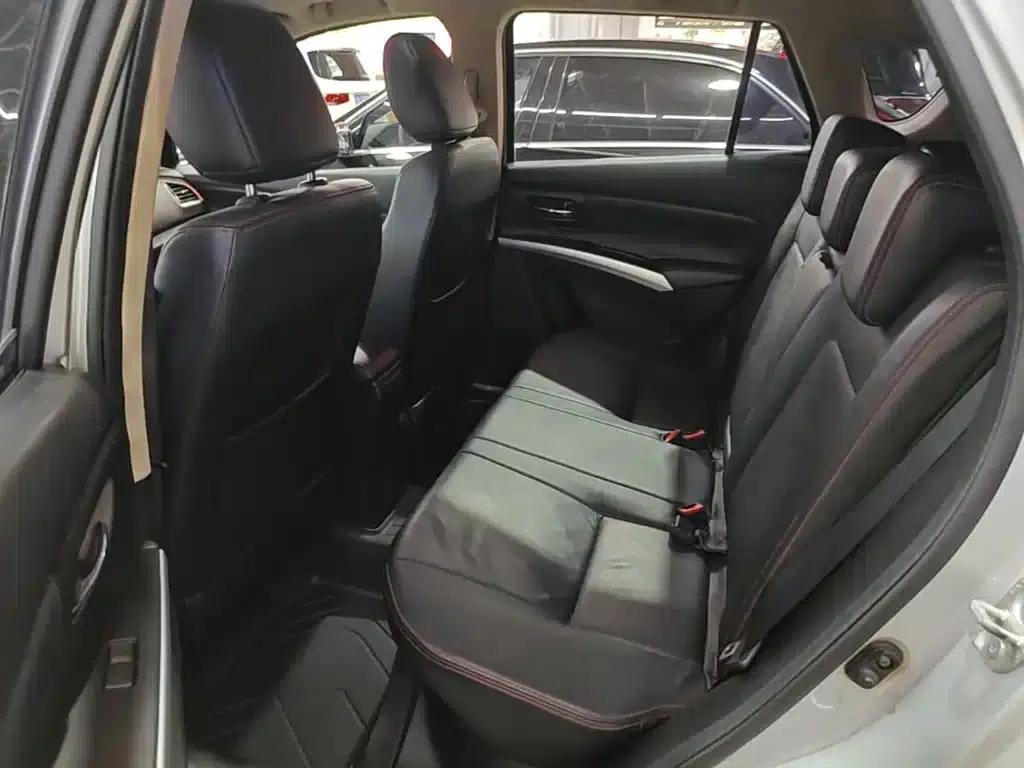 2014 Vitara 1.6L CVT 4WD Premium — миниатюра 17