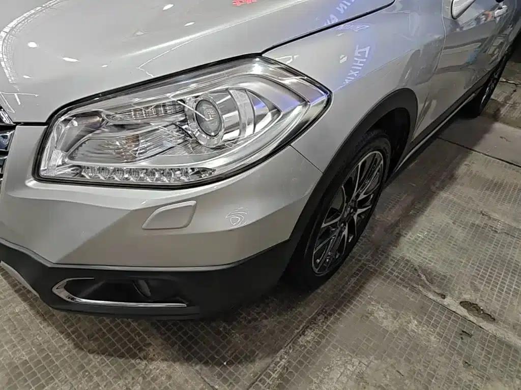 2014 Vitara 1.6L CVT 4WD Premium — миниатюра 24